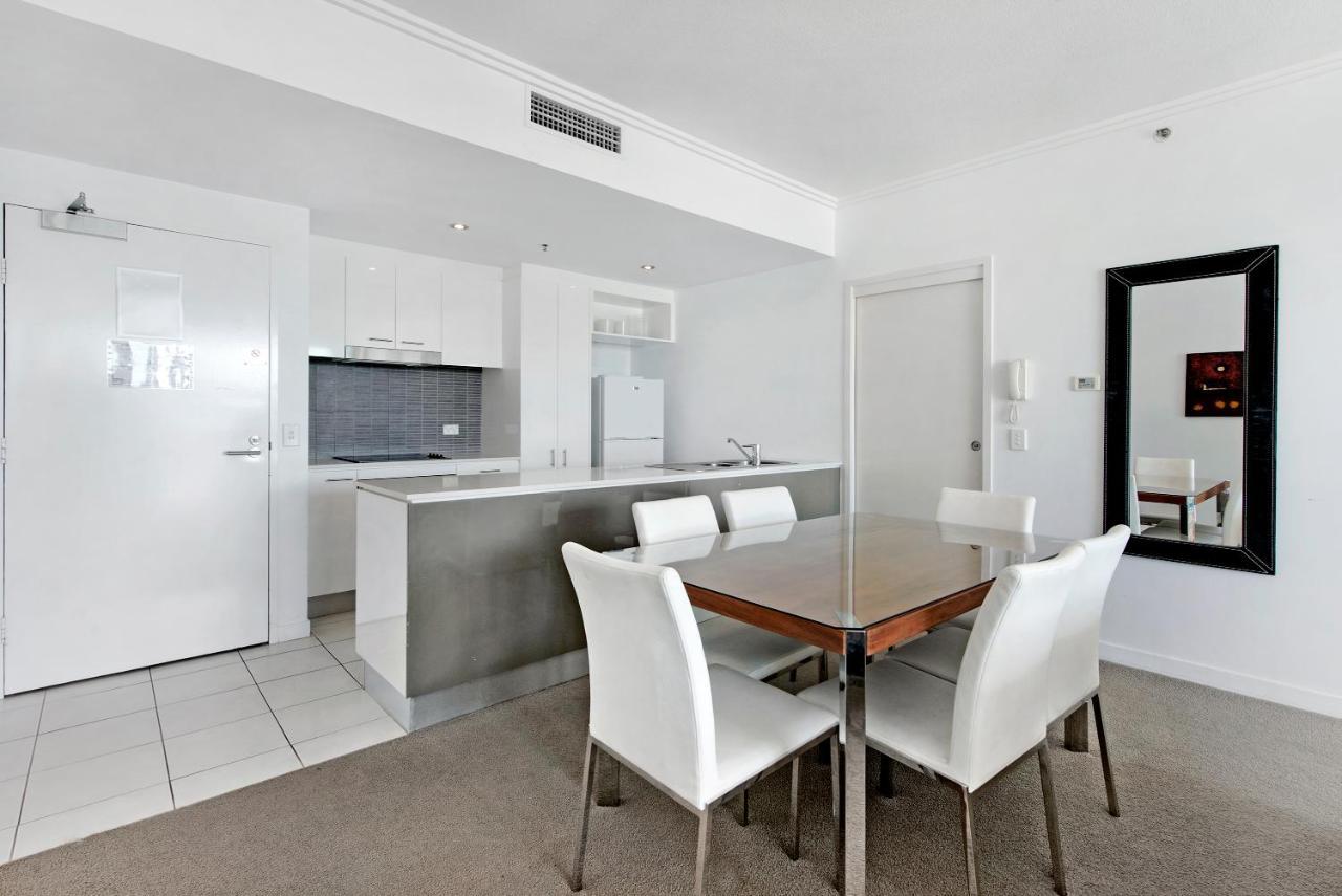 Ultiqa Freshwater Point Resort Broadbeach Gold Coast Esterno foto