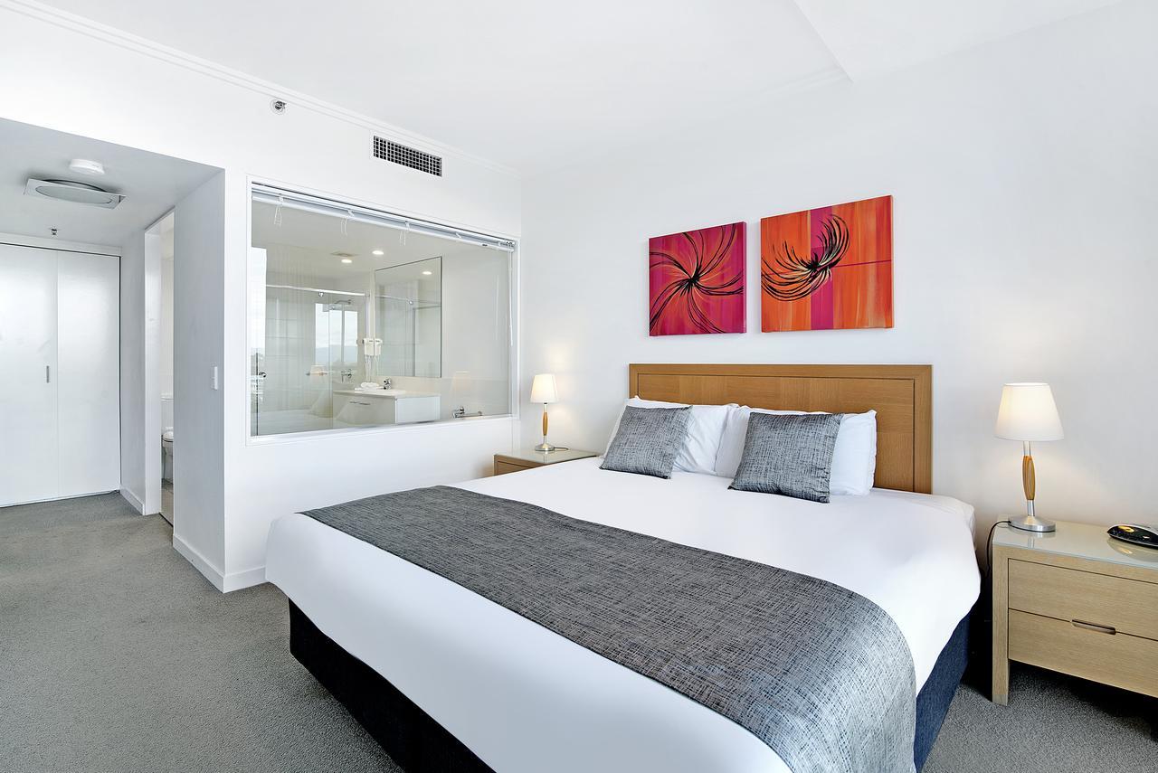 Ultiqa Freshwater Point Resort Broadbeach Gold Coast Esterno foto