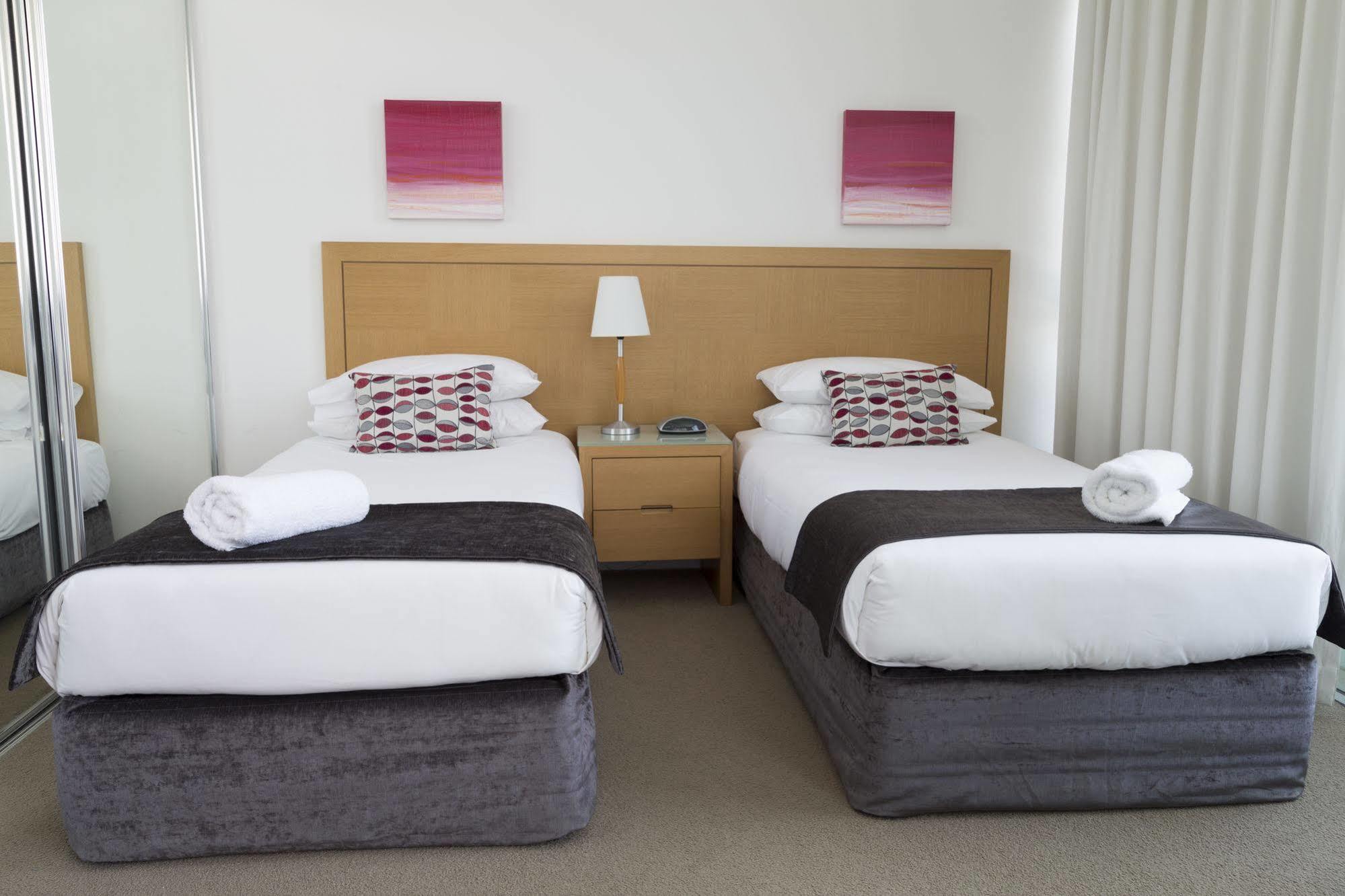 Ultiqa Freshwater Point Resort Broadbeach Gold Coast Esterno foto